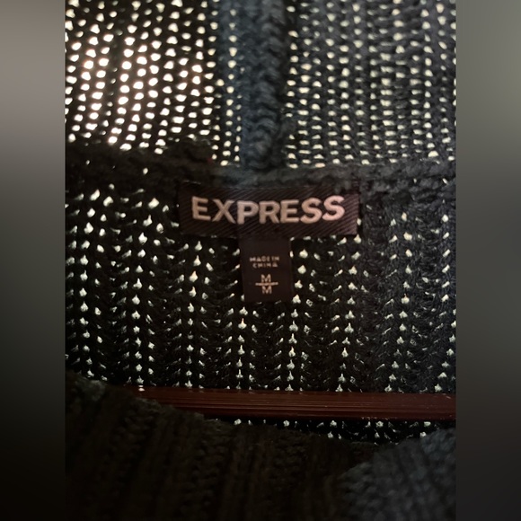 Express hunter green knit sweater. - Picture 2 of 2
